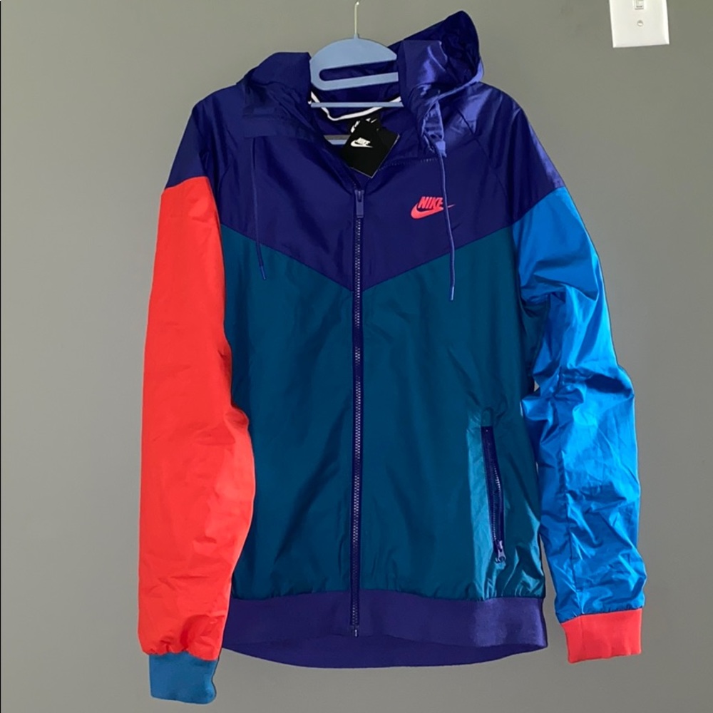 Nike Retro Vintage Hooded Jacket - NWT
